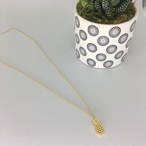 Gold Pineapple Necklace - Picture 3 of 5